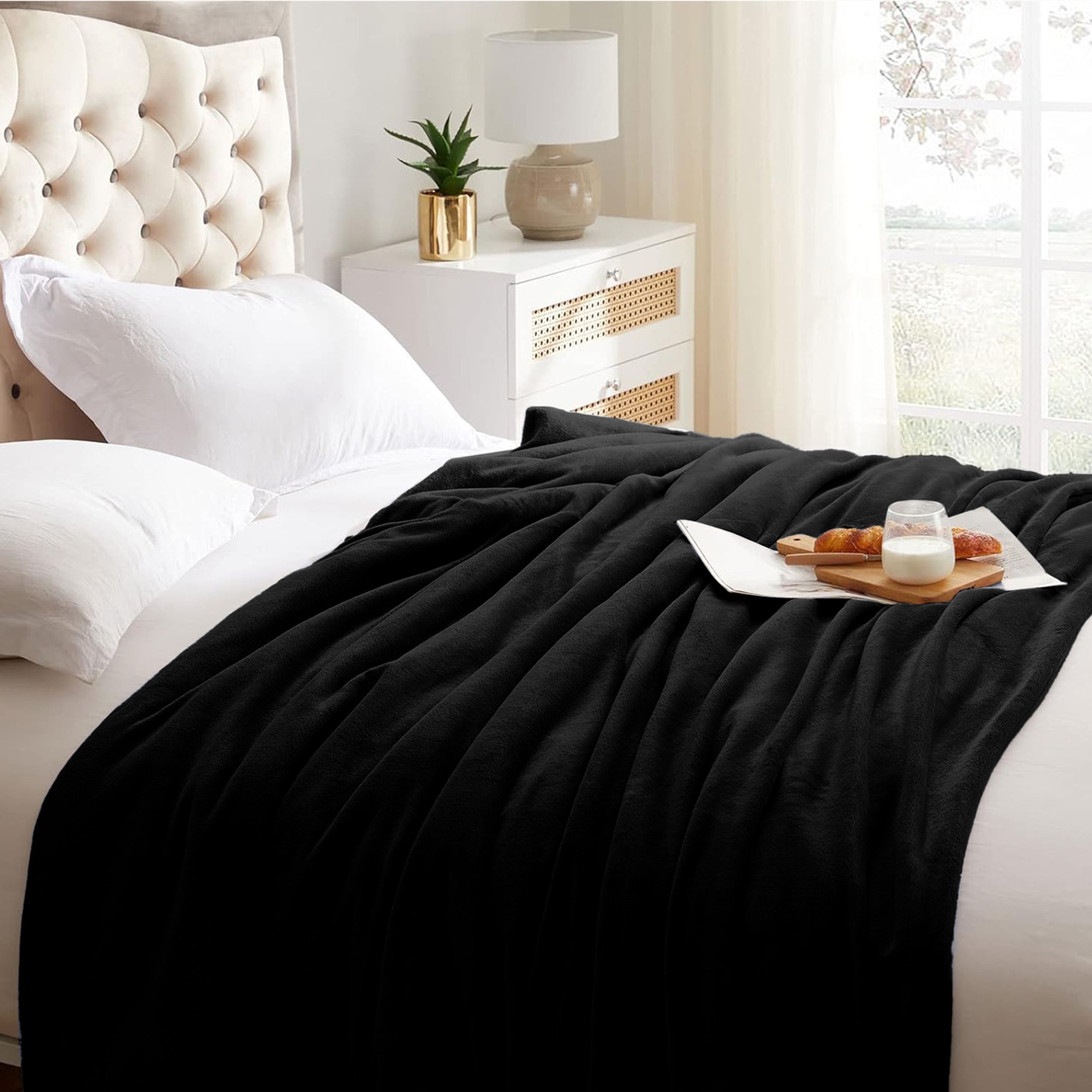 Lightweight Reversible Faux Fur Throw Fleece Blanket For Sofa & Bed