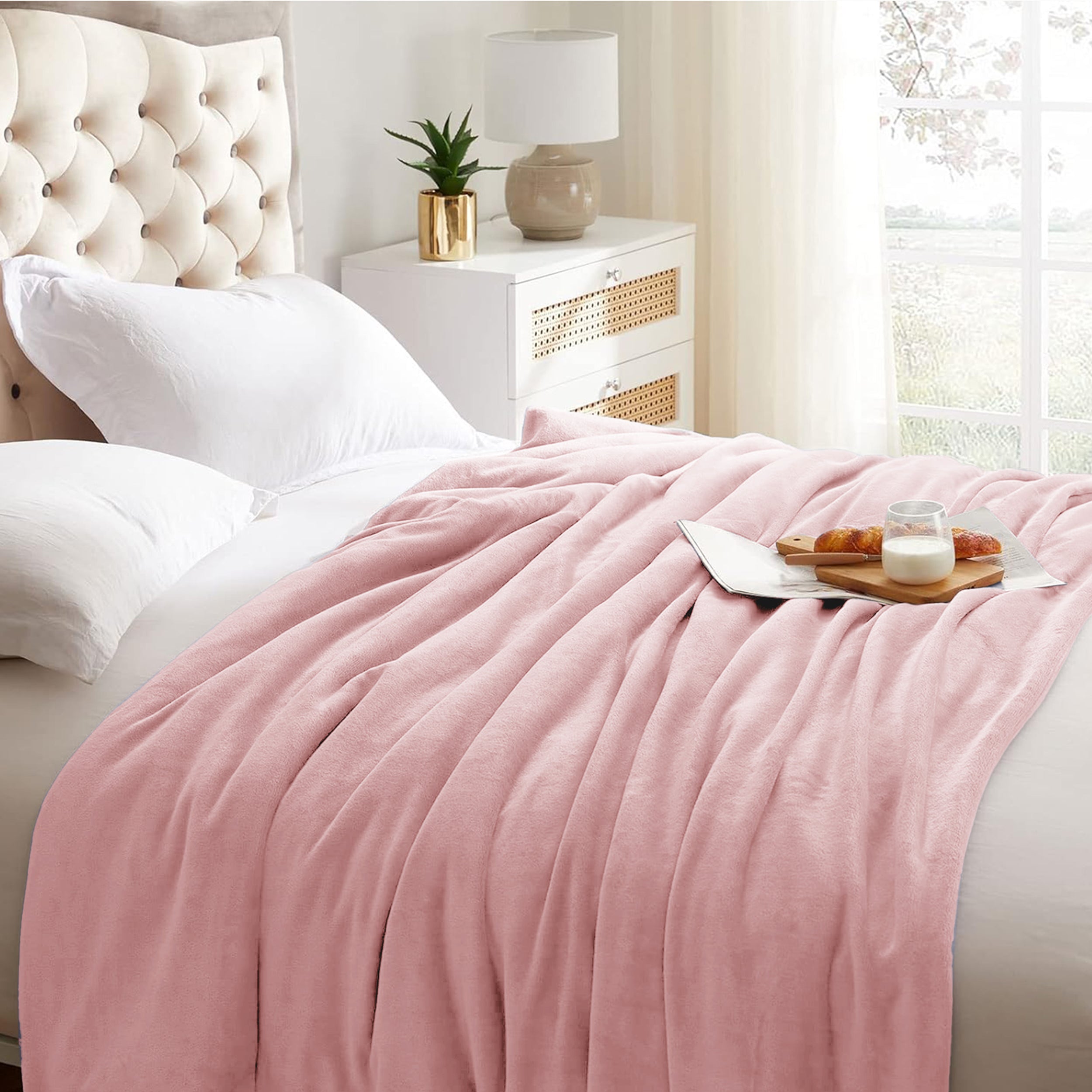 Lightweight Reversible Faux Fur Throw Fleece Blanket For Sofa & Bed