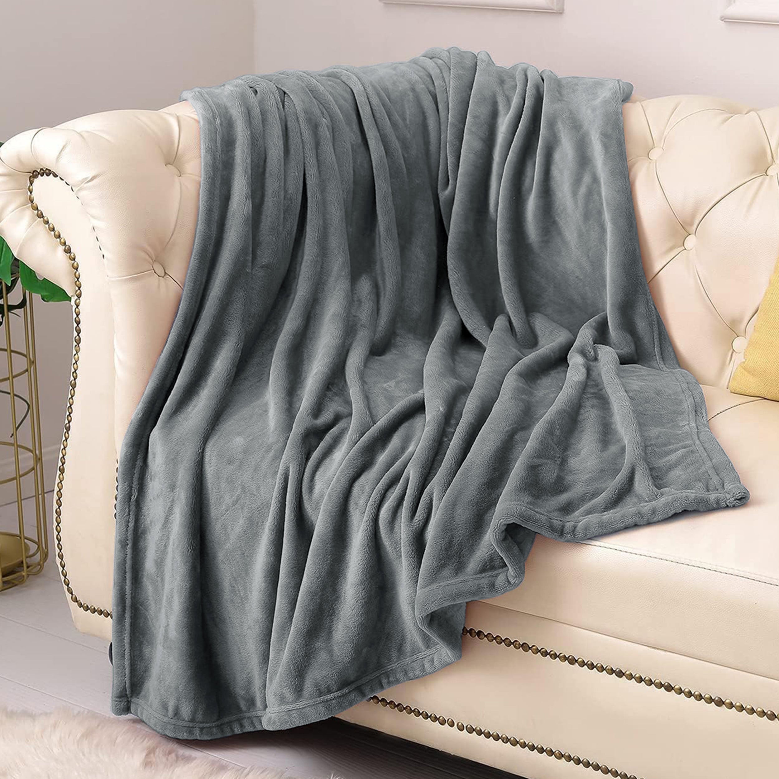 Lightweight Reversible Faux Fur Throw Fleece Blanket For Sofa & Bed