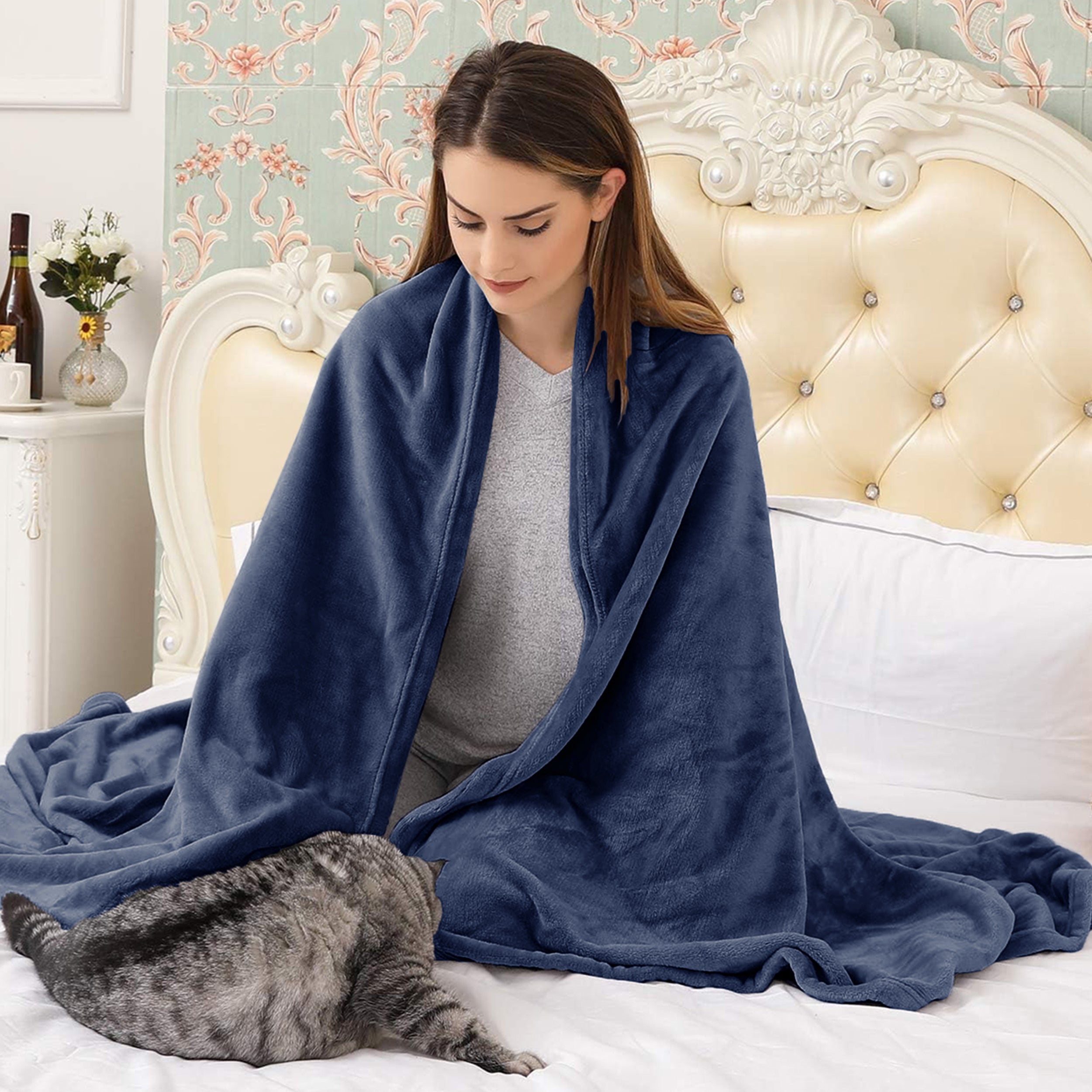 Lightweight Reversible Faux Fur Throw Fleece Blanket For Sofa & Bed