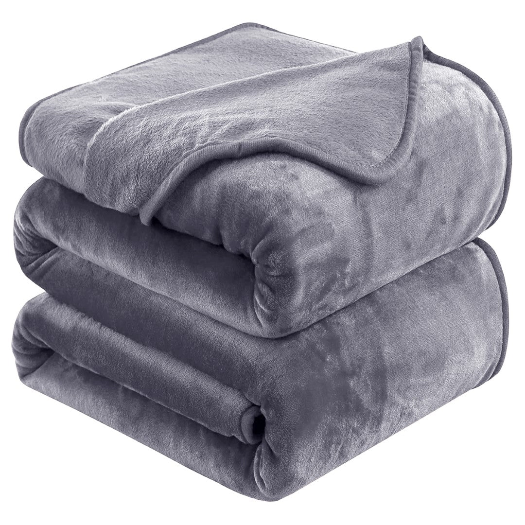 Lightweight Super Soft 450 GSM Fluffy Mink Throw Blanket