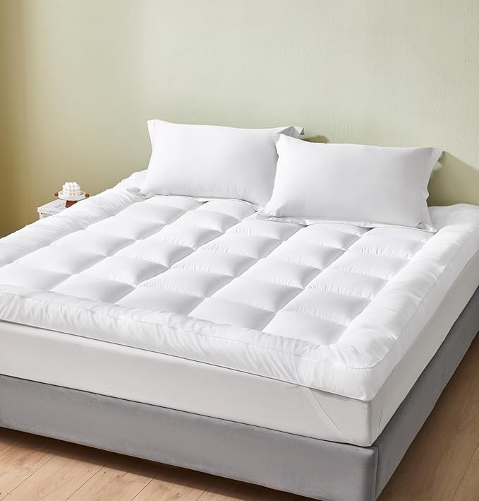 Lightweight Microfiber Elasticated Straps Machine Washable Quilted Mattress Topper