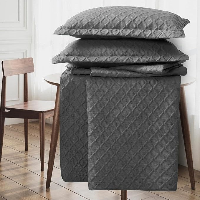 Lightweight Embossed Quilted Diamond Pattern Bedspread Comforter With Pillow Case