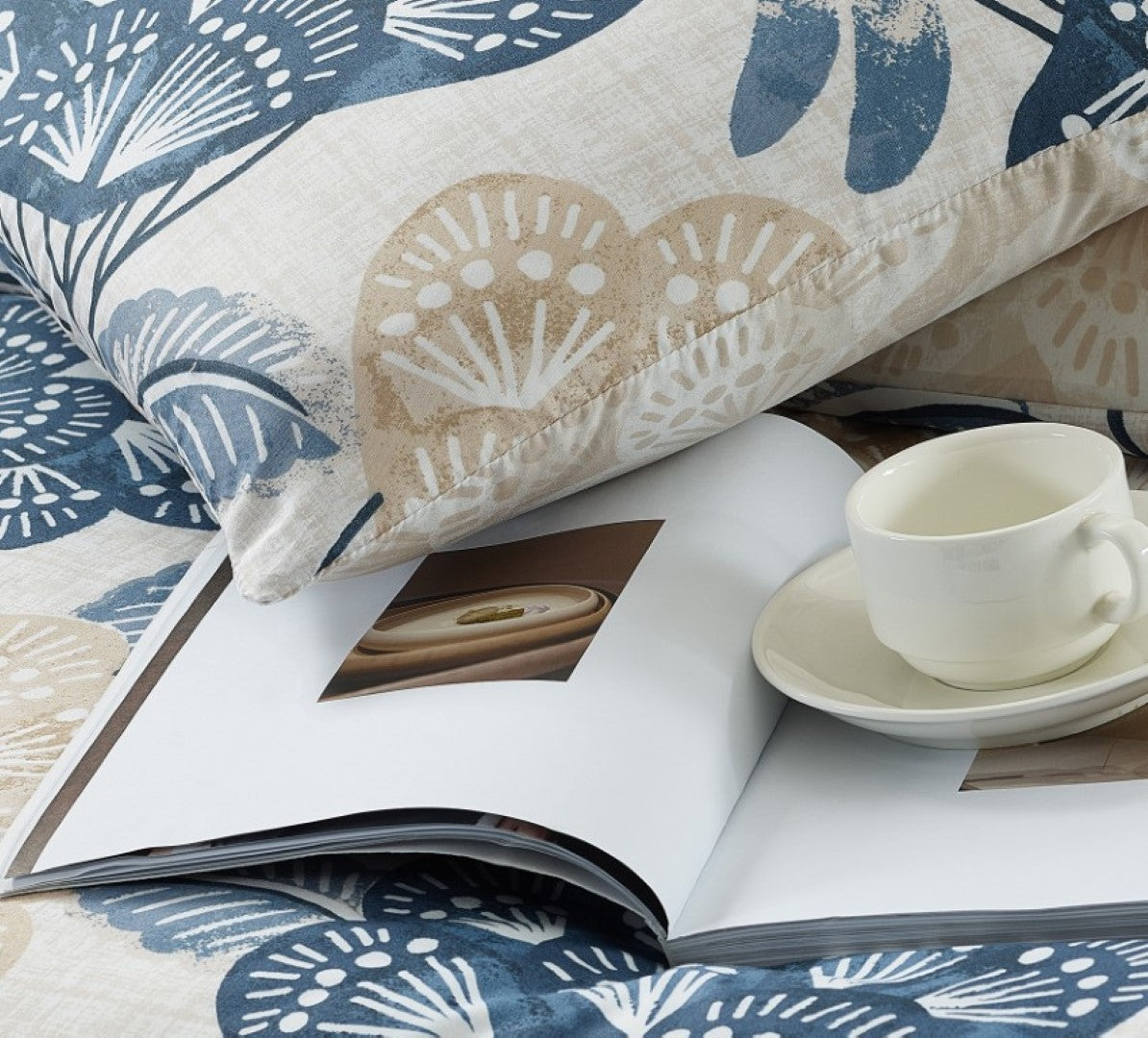 Breathable Microfibre Quilt Duvet Cover Set With Fitted Sheet