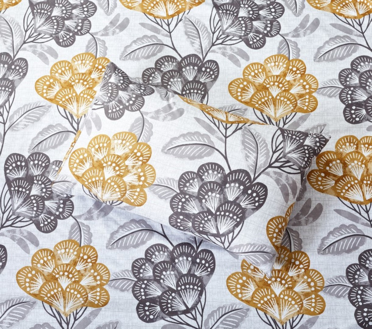 Breathable Microfibre Quilt Duvet Cover Set With Fitted Sheet