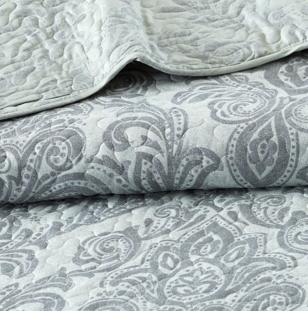 Printed Embroidered Quilted Bedspread Comforter with Pillow Case