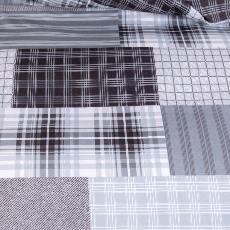 Breathable Microfibre Quilt Duvet Cover Set With Fitted Sheet