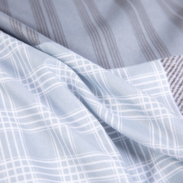 Breathable Microfibre Quilt Duvet Cover Set With Fitted Sheet