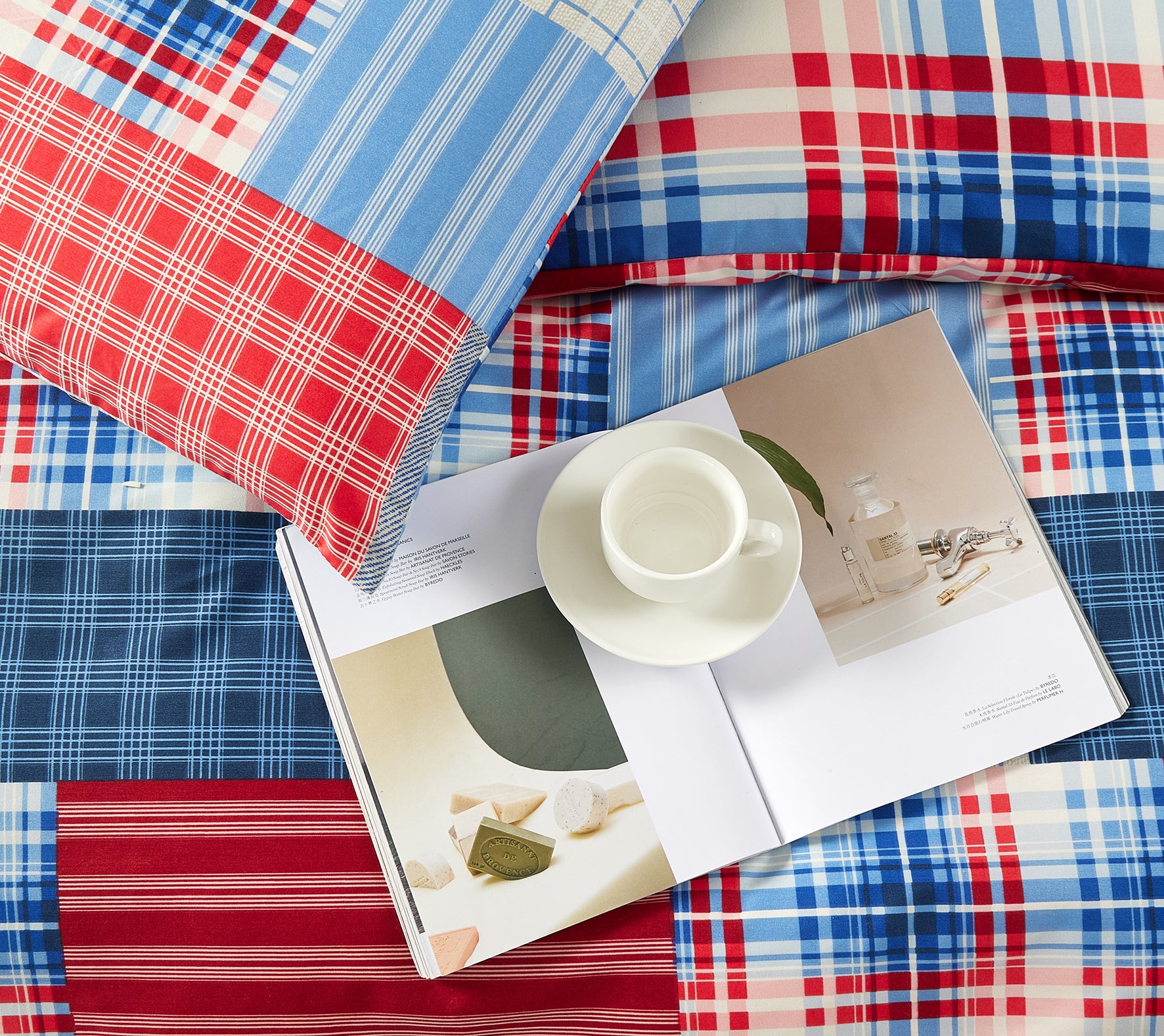 Breathable Cotton Rich Quilt Duvet Cover Set With Fitted Sheet