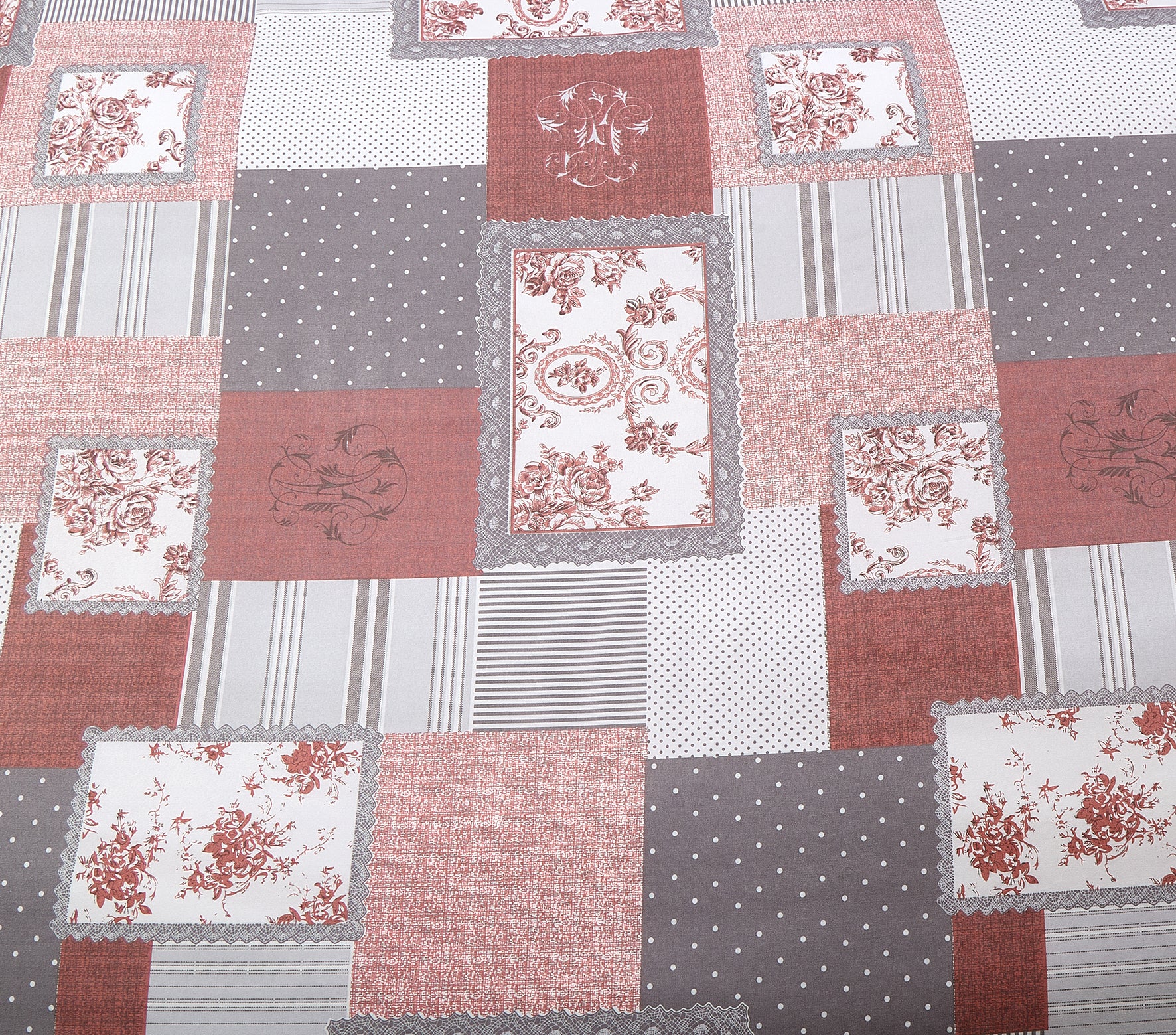 Breathable Microfibre Quilt Duvet Cover Set With Fitted Sheet