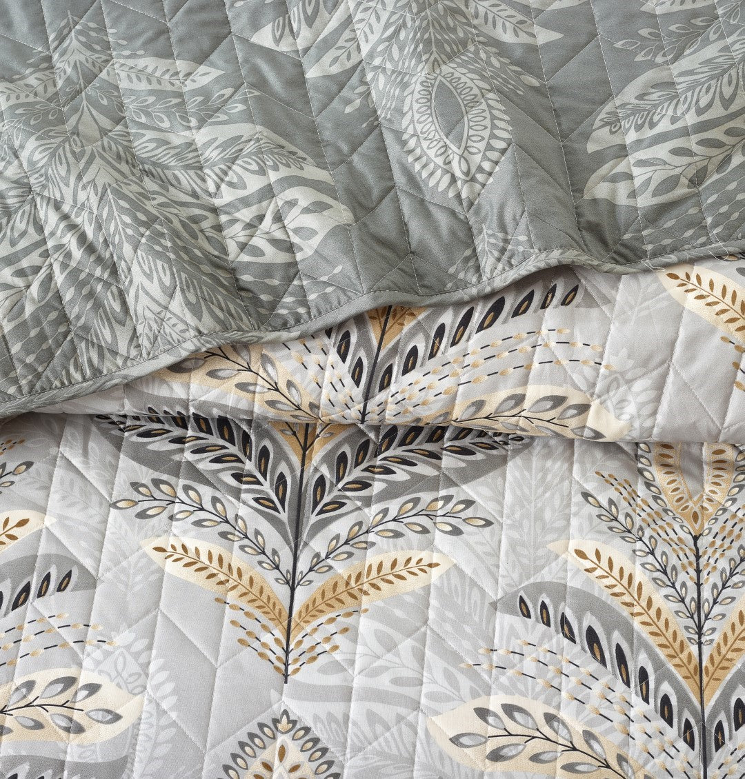 Printed Embroidered Quilted Bedspread Comforter with Pillow Case