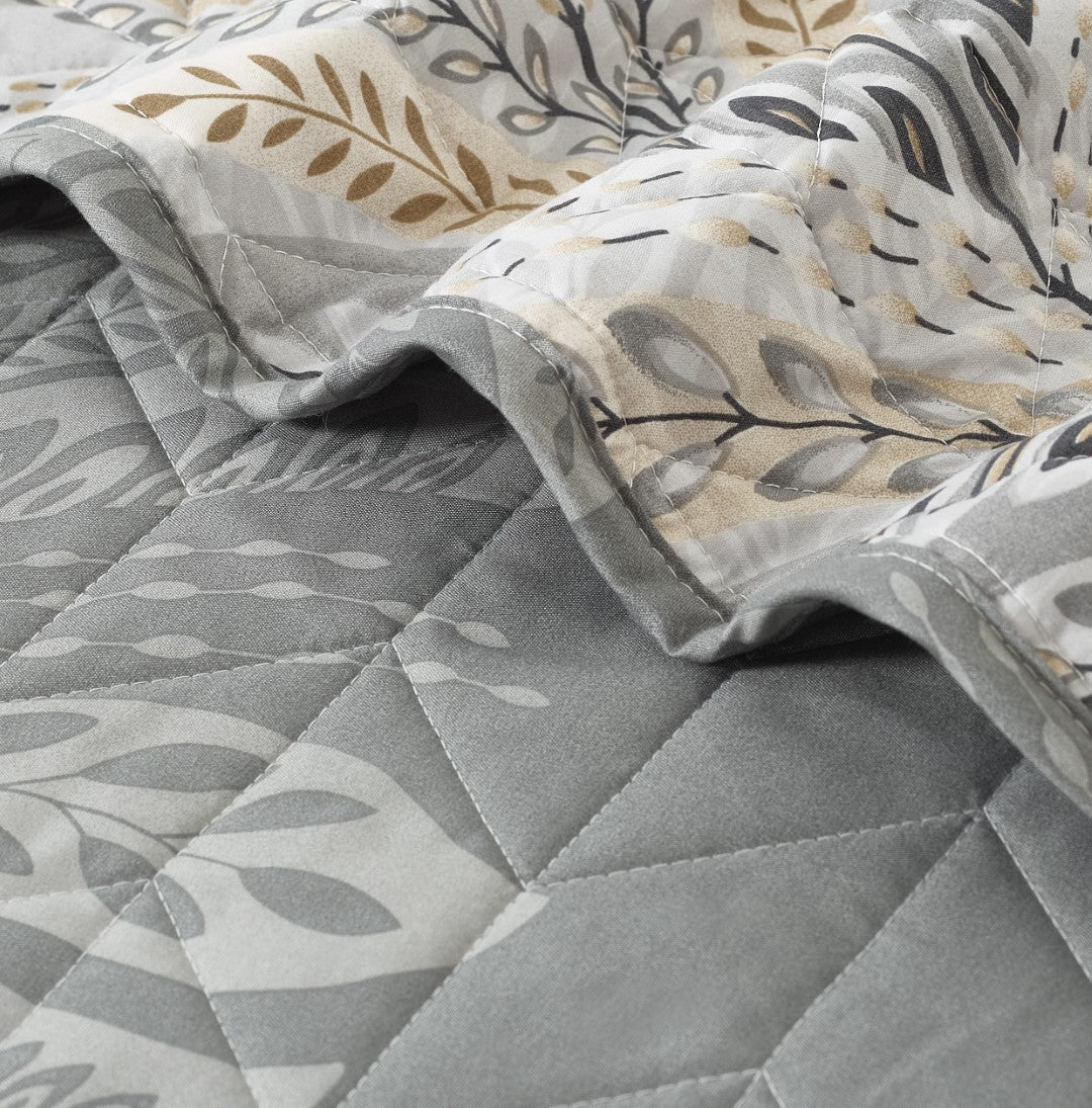Printed Embroidered Quilted Bedspread Comforter with Pillow Case