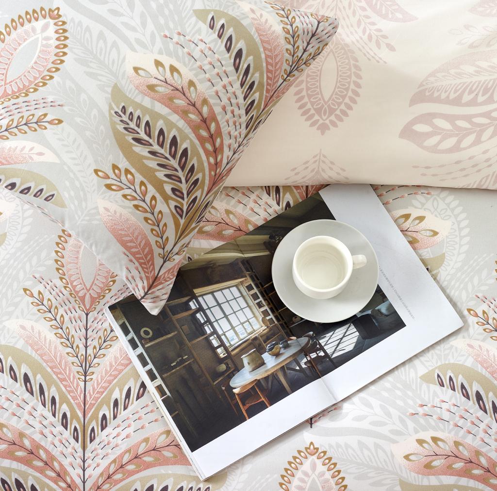 Breathable Microfibre Quilt Duvet Cover Set With Fitted Sheet