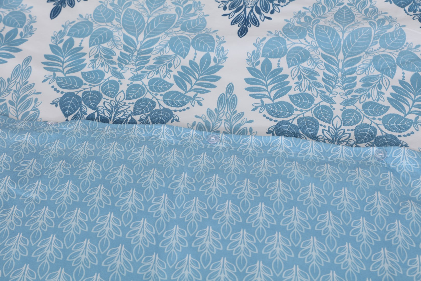Breathable Cotton Rich Quilt Duvet Cover Set With Fitted Sheet