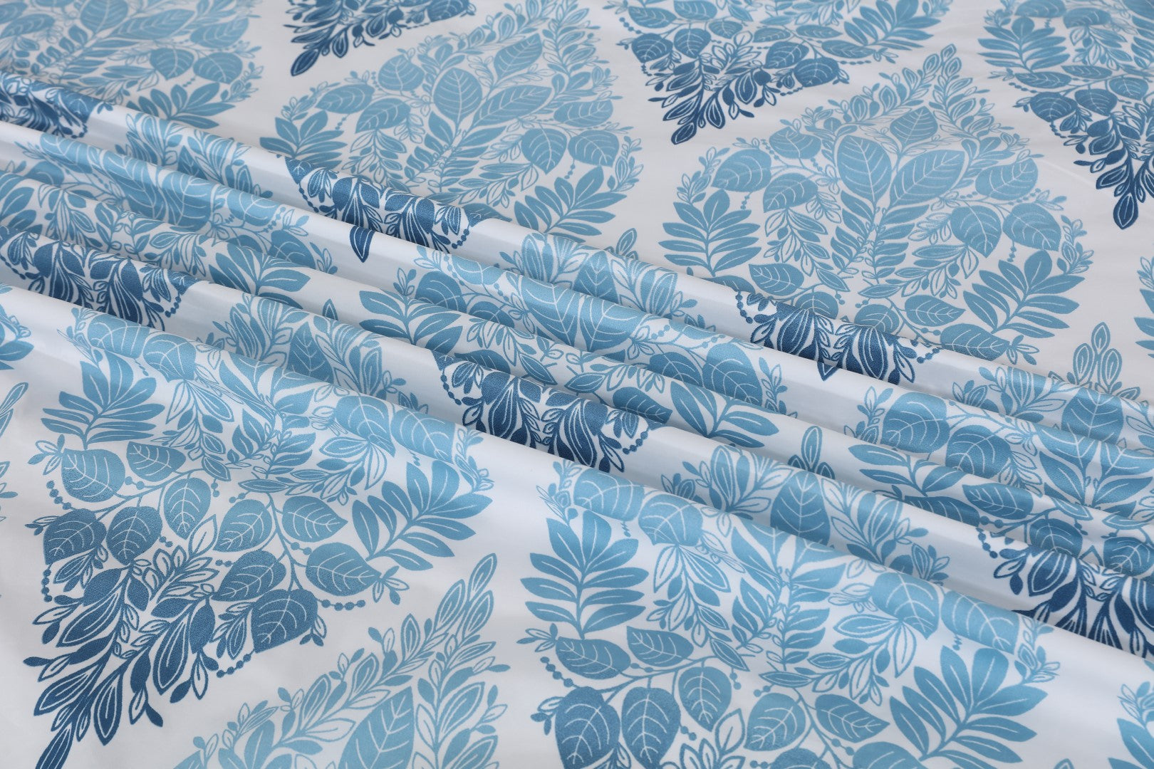 Breathable Cotton Rich Quilt Duvet Cover Set With Fitted Sheet