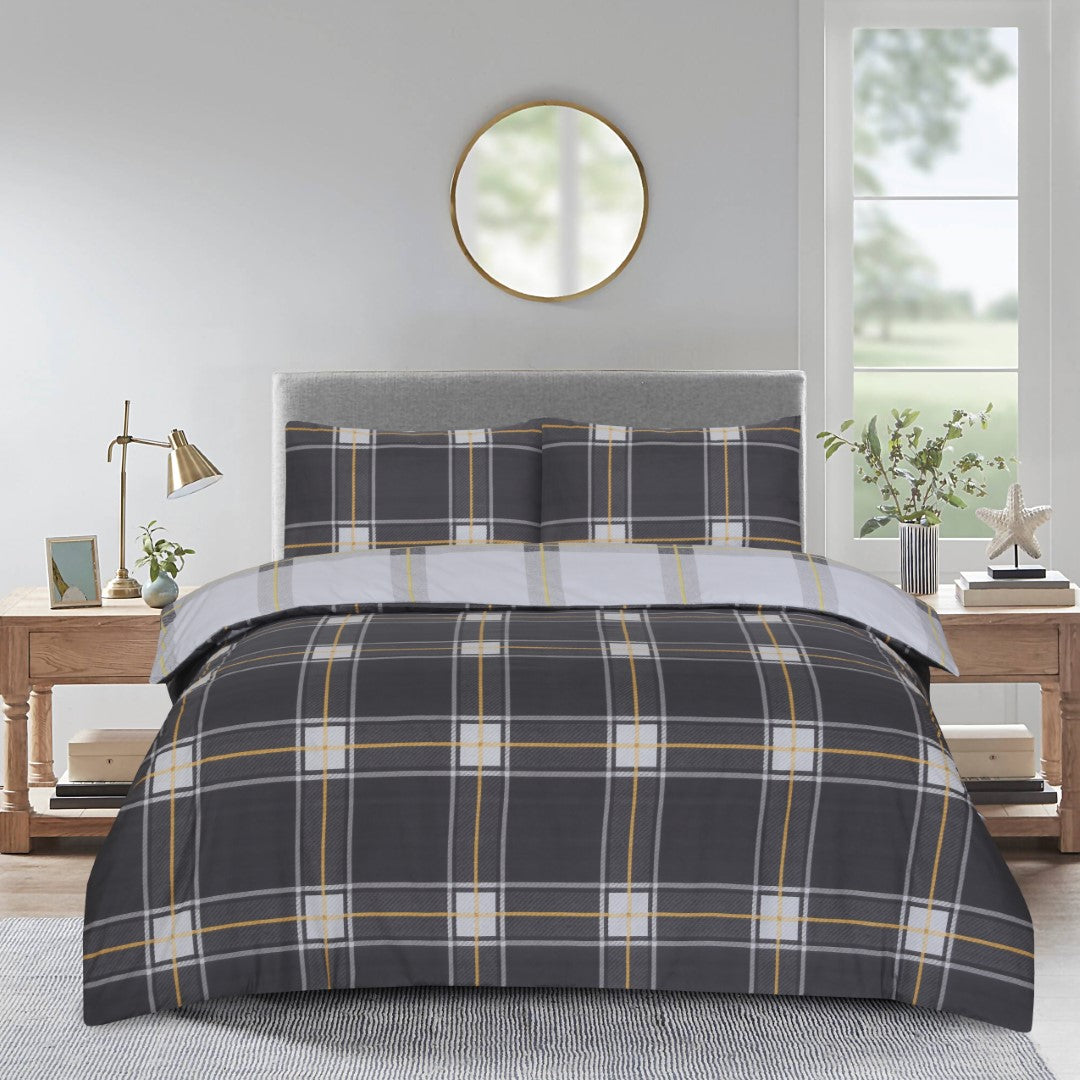 Breathable Microfiber Quilt Duvet Cover Set With Fitted Sheet