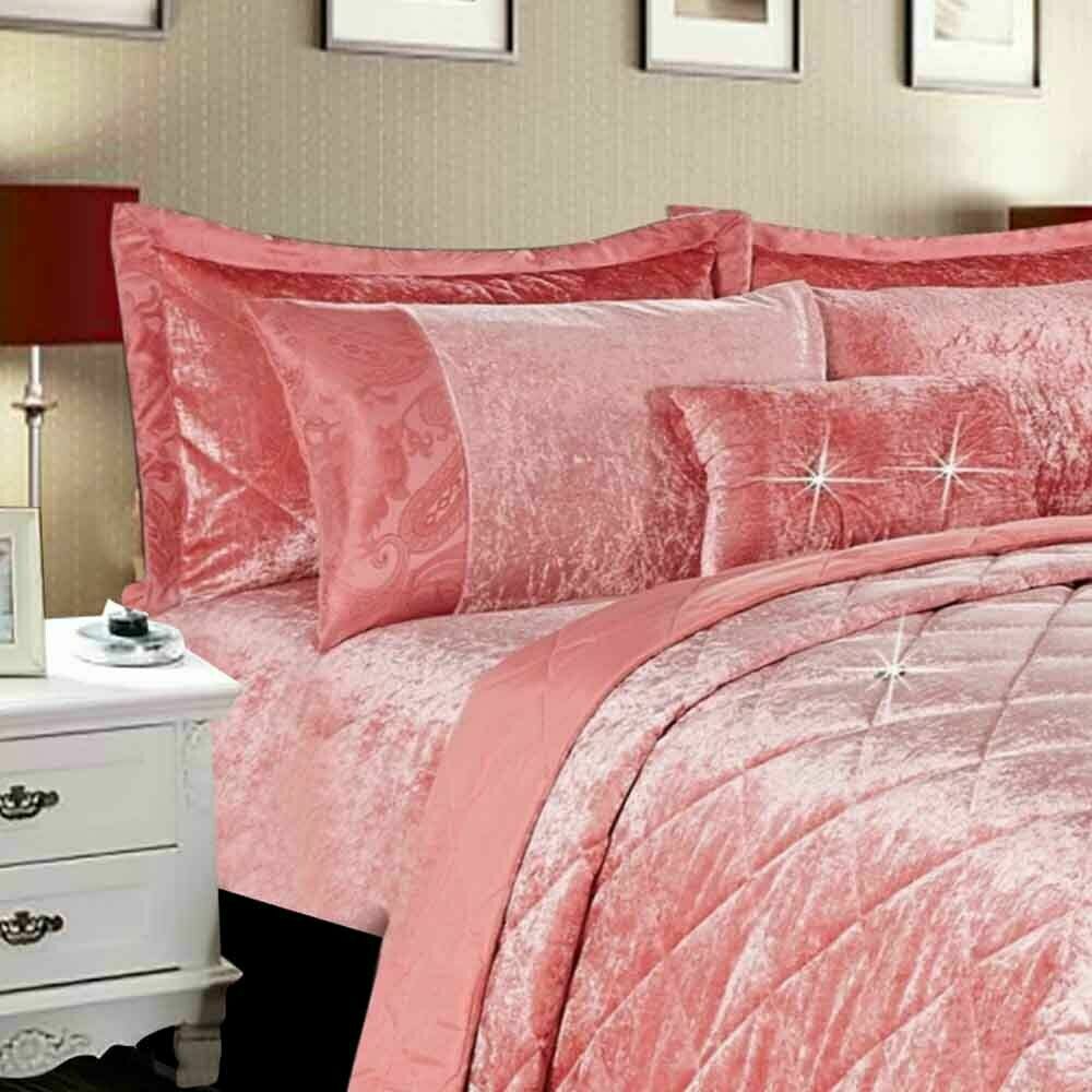 Santiago Crushed Velvet Quilted Bedspread Comforter with Pillow Case