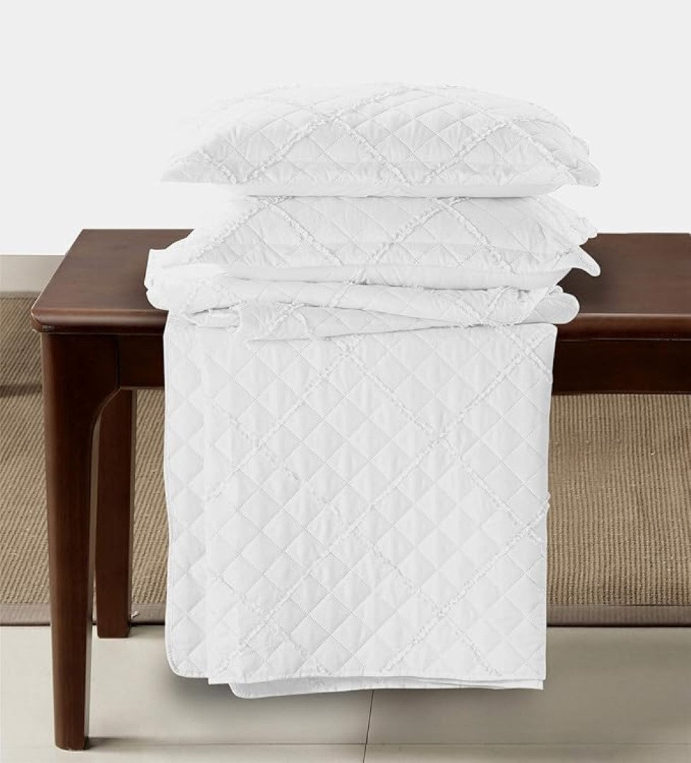 Lightweight Embossed Quilted Ruffle Bedspread Comforter with Pillow Case