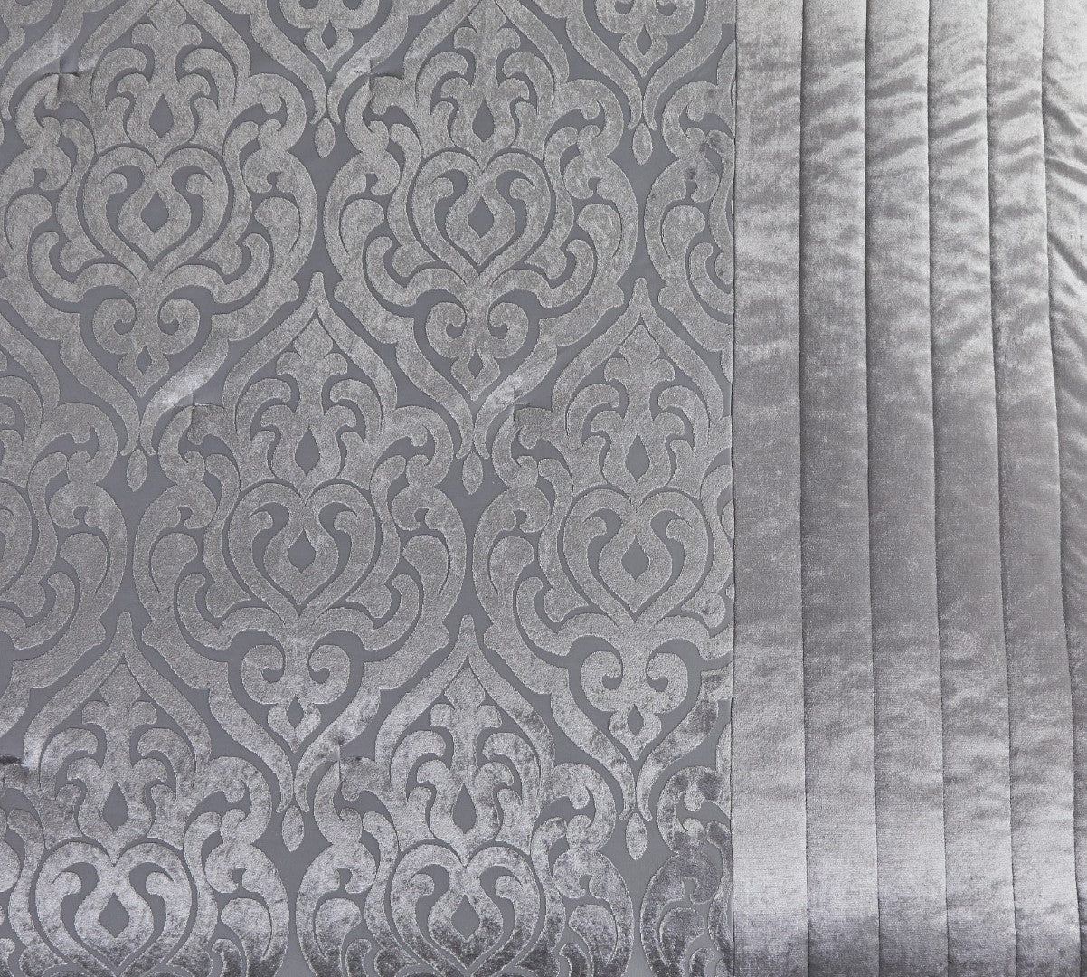 Infinity Jacquard Velvet Bedspread Comforter with Pillow Case