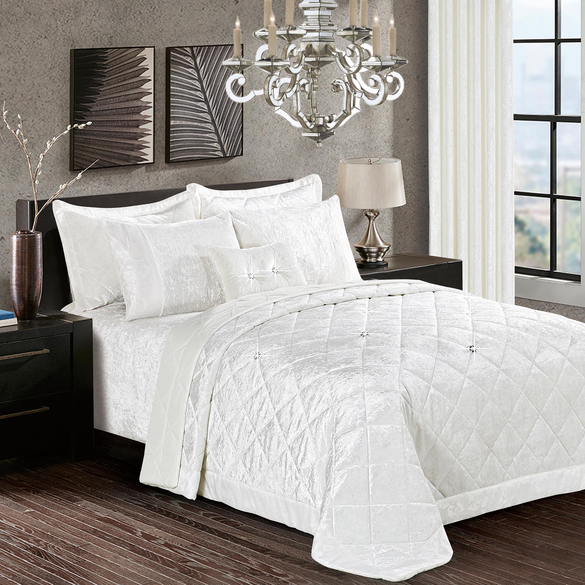 Santiago Crushed Velvet Quilted Bedspread Comforter with Pillow Case