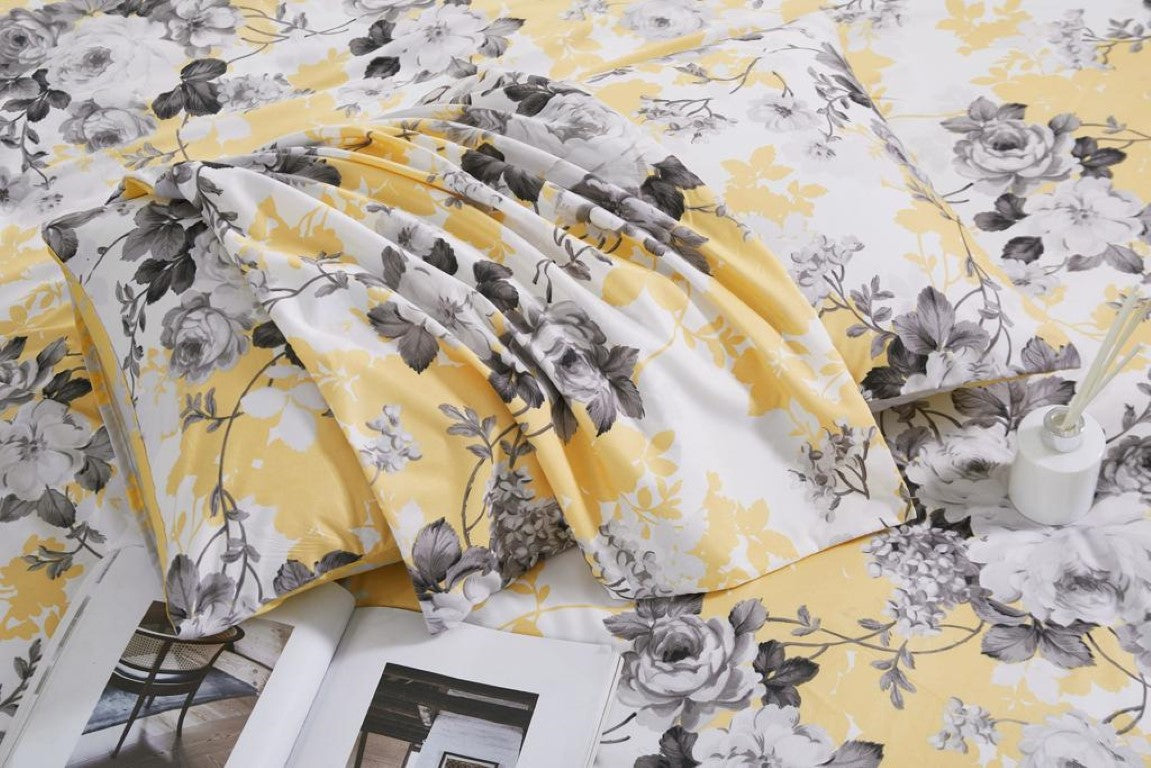 Breathable Microfiber Quilt Duvet Cover Set With Fitted Sheet