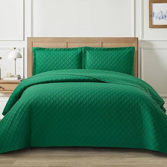 Lightweight Embossed Quilted Diamond Pattern Bedspread Comforter With Pillow Case
