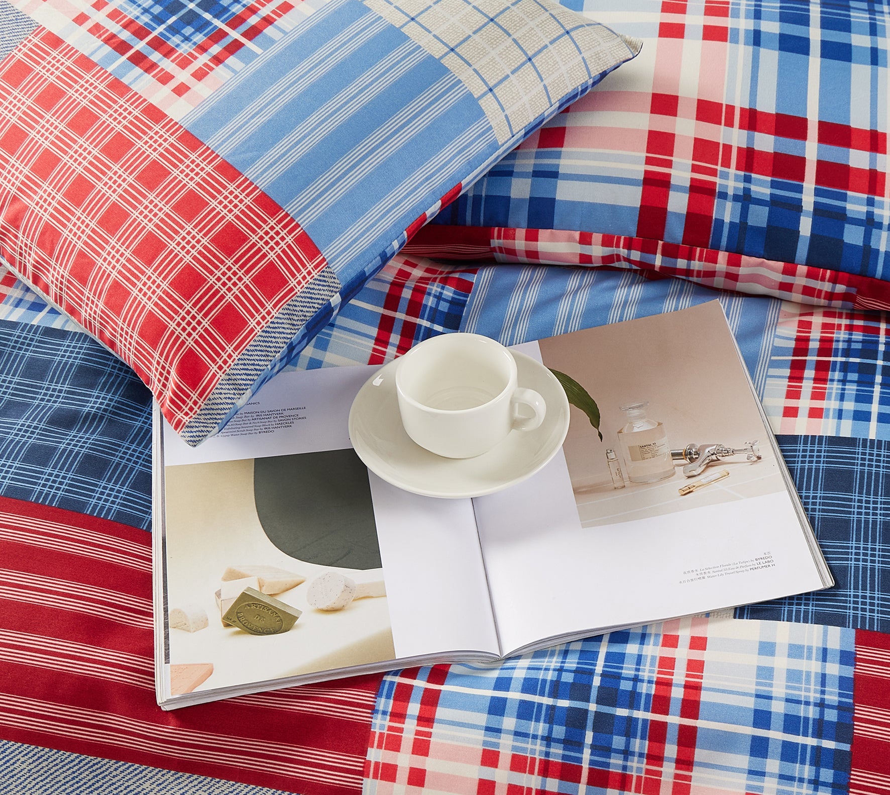 Breathable Cotton Rich Quilt Duvet Cover Set With Fitted Sheet